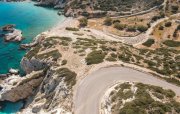 Kalo Chorio bei Agios Nikolaos Kreta, Kalo Chorio: Einzigartiges Grundstück am Meer für erstklassige Investitionsmöglichkeit zu verkaufen Grundstück kaufen